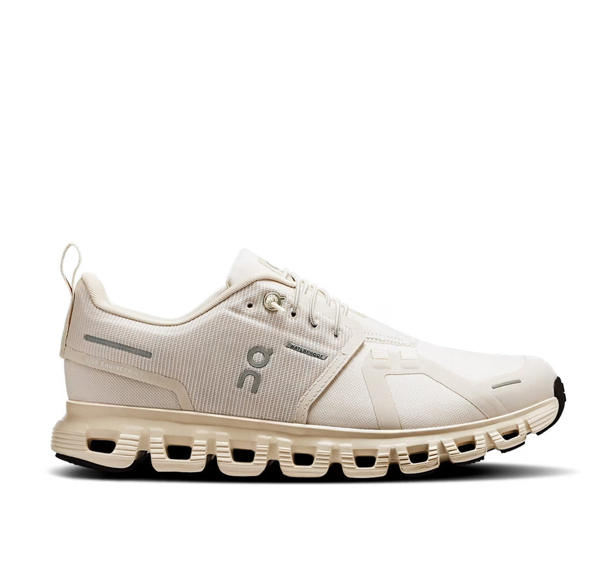 ON Women's Cloud 6 Waterproof Pearl/Cream